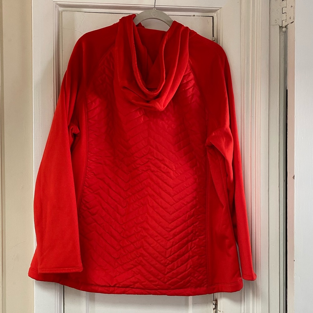 Red Jacket - Picture 3 of 8